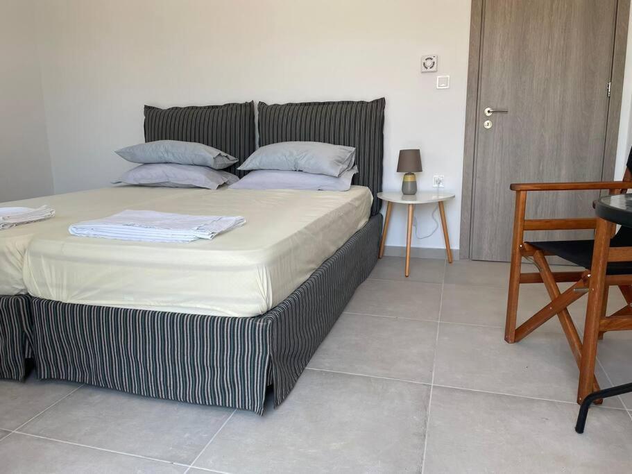 Souvala /Aegina. Excellent Location Luxury Villa. Vathí المظهر الخارجي الصورة